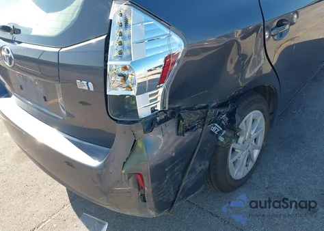 2012 Toyota Prius V Three z USA, uszkodzony, nr VIN JTDZN3EU7C3076047